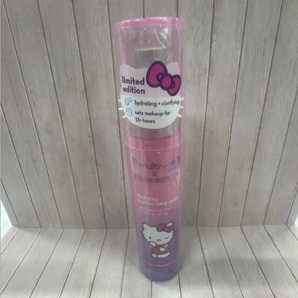 The crème shop hello Kitty Makeup Setting Mist